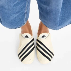 The Teacher Sneaker